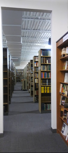 Christian Book Store «Baker Book House Co», reviews and photos, 2768 E Paris Ave SE, Grand Rapids, MI 49546, USA