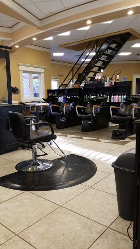 Nail Salon «Strands Salon», reviews and photos, 336 Witherspoon Dr, Kokomo, IN 46901, USA