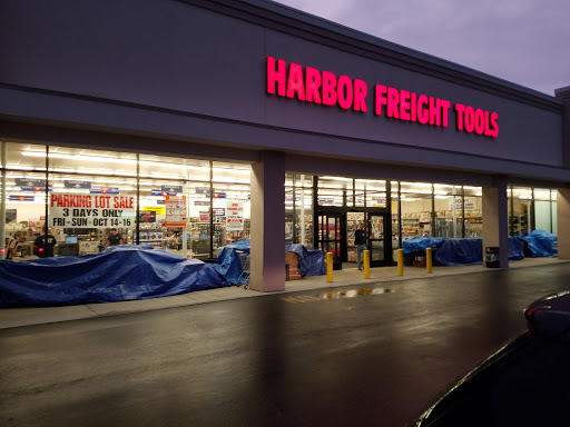 Hardware Store «Harbor Freight Tools», reviews and photos, 356 S Broadway STE 3, Salem, NH 03079, USA