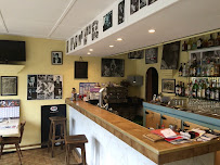 Photos du propriétaire du Restaurant Auberge des Pins à Communay - n°3