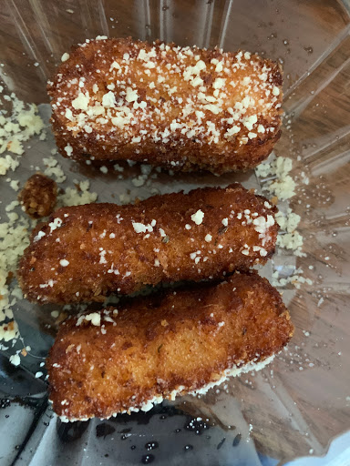 Hamburger Restaurant «Aioli Gourmet Burgers», reviews and photos, 10652 N 32nd St, Phoenix, AZ 85028, USA