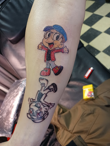 Explore hourglass tattoo ideas, creative tattoo ideas in Owosso, available at Twisted ink tattoo