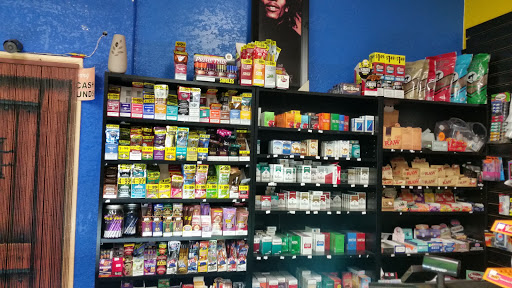 Tobacco Shop «Illusions Smoke Shop», reviews and photos, 1101 W Lincoln Ave #175, Anaheim, CA 92805, USA