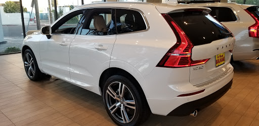 Car Dealer «Volvo of Burlingame», reviews and photos, 900 Peninsula Ave, Burlingame, CA 94010, USA