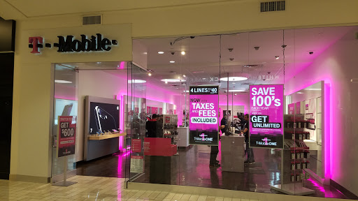 Shopping Mall «Tysons Corner Center», reviews and photos, 1961 Chain Bridge Rd, Tysons, VA 22102, USA