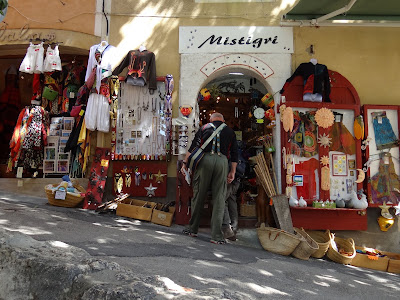 Mistigri à Moustiers-Sainte-Marie
