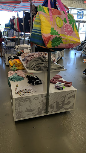 Variety Store «Five Below», reviews and photos, 23678 US Hwy 19 N, Clearwater, FL 33765, USA
