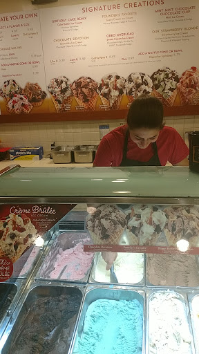 Ice Cream Shop «Cold Stone Creamery», reviews and photos, 441 Broadway, Westwood, NJ 07675, USA