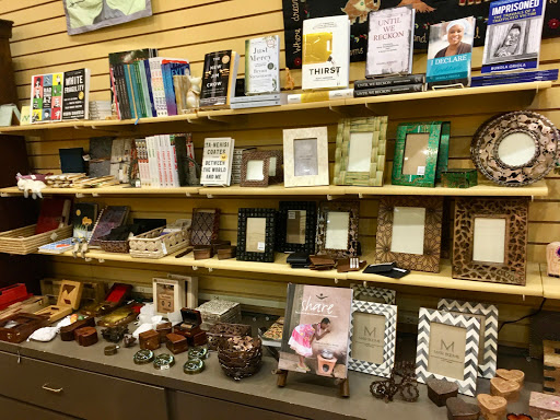 Gift Shop «Ten Thousand Villages», reviews and photos, 520 Selby Ave, St Paul, MN 55102, USA