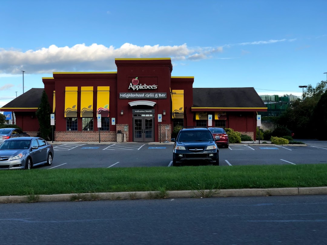 Applebees Grill Bar