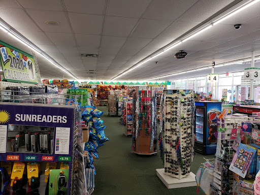 Dollar Store «Dollar Tree», reviews and photos, 6521 Sashabaw Rd, Village of Clarkston, MI 48346, USA