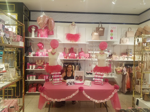 Fashion Accessories Store «Charming Charlie», reviews and photos, 735 Collins Ave, Miami Beach, FL 33139, USA