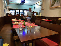 Atmosphère du Restaurant coréen Sambuja - Restaurant Coréen 삼부자 식당 à Paris - n°6