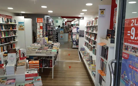 Mondadori Bookstore - Tivoli image
