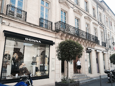 Donna à Avignon