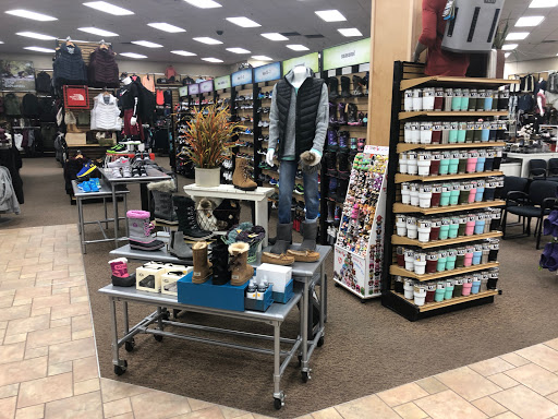 Sporting Goods Store «SCHEELS», reviews and photos, 505 Center Ave, Moorhead, MN 56560, USA