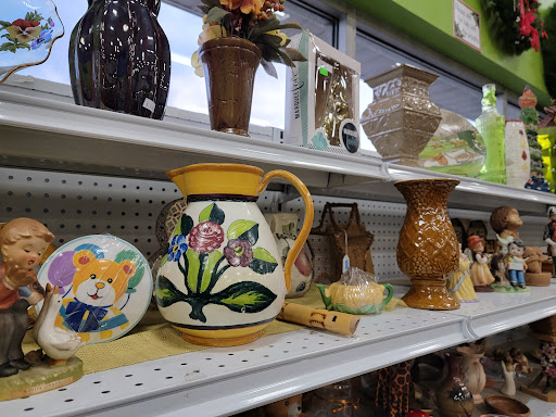 Thrift Store «Good Stuff Thrift», reviews and photos, 543 Lincoln Hwy, Fairless Hills, PA 19030, USA