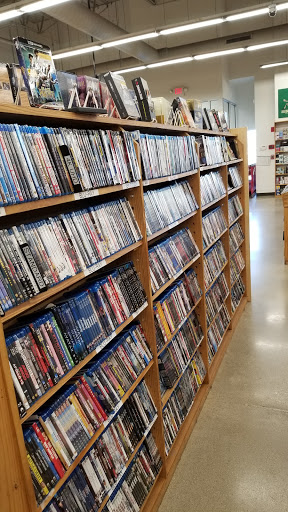 Book Store «Half Price Books», reviews and photos, 1075 E Golf Rd, Schaumburg, IL 60173, USA