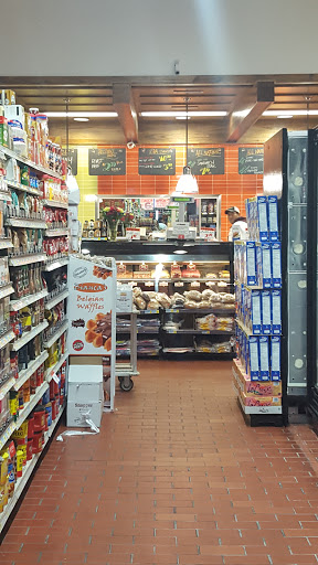 Produce Market «Morse Fresh Market», reviews and photos, 1430 W Morse Ave, Chicago, IL 60626, USA