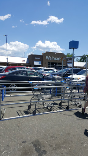 Shopping Mall «Berkshire Shopping Center», reviews and photos, 67 Newtown Rd, Danbury, CT 06810, USA