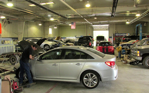 Auto Repair Shop «Damascus Motors», reviews and photos, 26100 Woodfield Rd, Damascus, MD 20872, USA