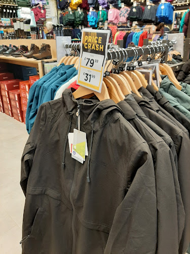 Reviews of Mountain Warehouse in Ipswich - Sporting goods store