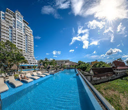Phuket Graceland Resort and Spa photo