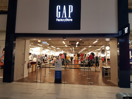 Clothing Store «Gap Outlet», reviews and photos, 12801 W Sunrise Blvd, Sunrise, FL 33323, USA