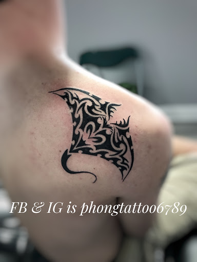 Explore collarbone tattoo ideas, creative tattoo ideas in Carmel, available at Phong Tattoo