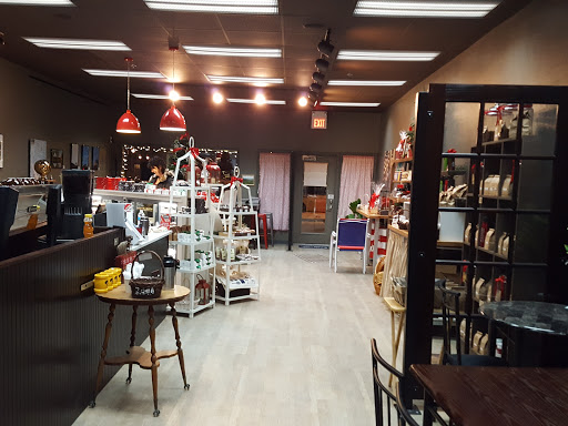 Chocolate Shop «Winans Chocolates & Coffees», reviews and photos, 470 1st Ave, Coralville, IA 52241, USA