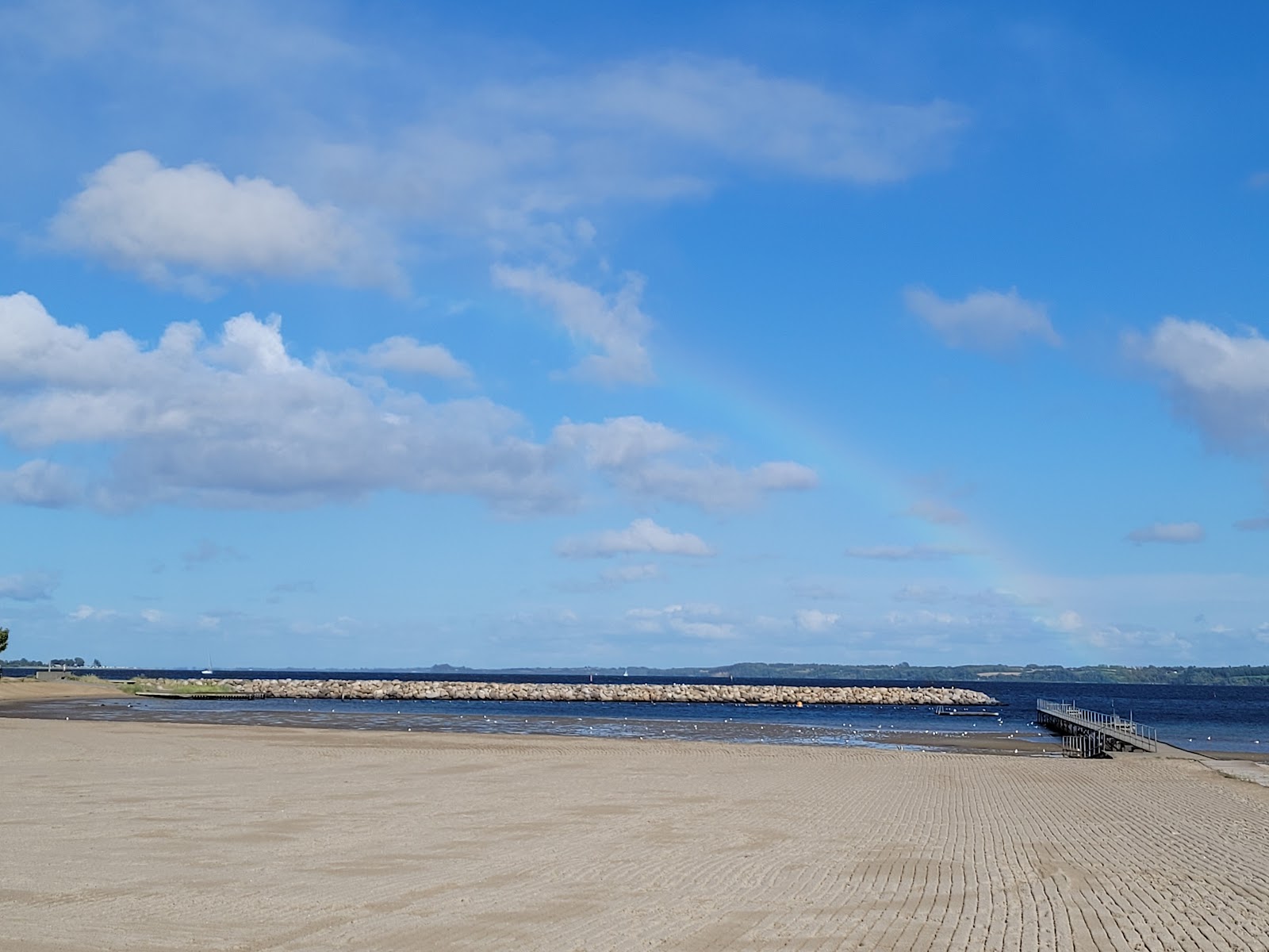 Foto de Abenra Beach área de comodidades