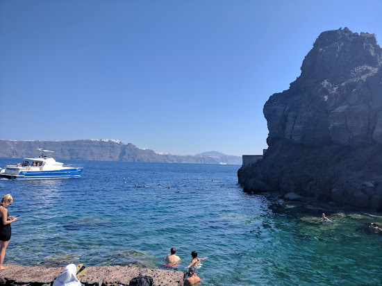 Ammoudi beach