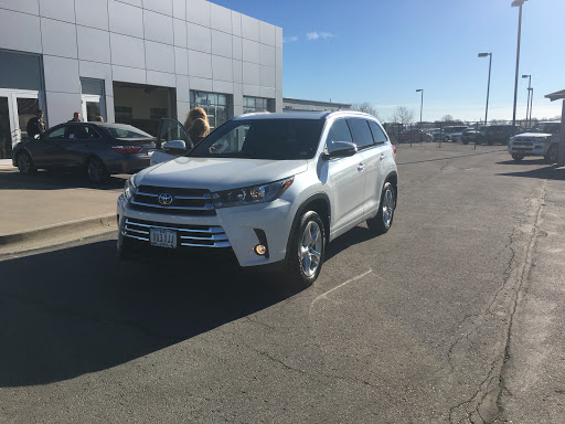 Toyota Dealer «Toyota of Iowa City», reviews and photos, 1445 IA-1, Iowa City, IA 52246, USA