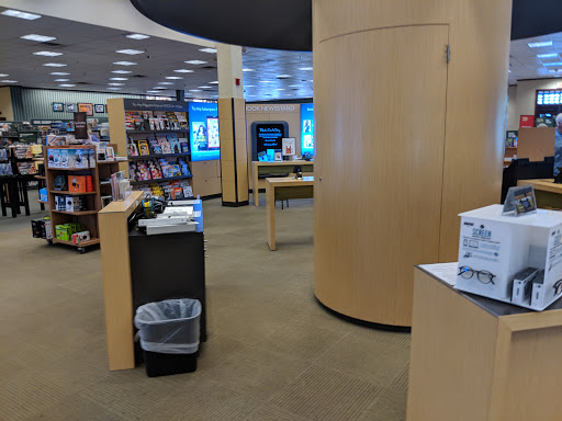 Book Store «Barnes & Noble», reviews and photos, 14347 W Colfax Ave, Golden, CO 80401, USA