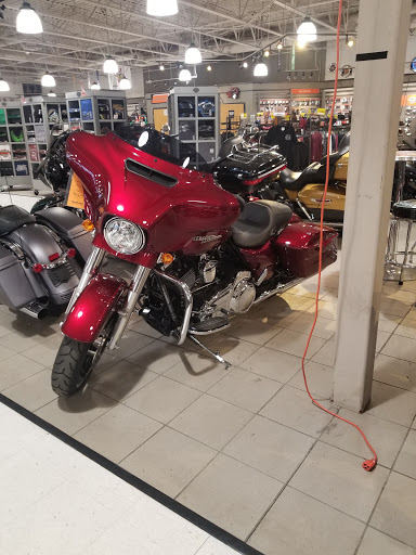Harley-Davidson Dealer «Warren Harley-Davidson», reviews and photos, 2102 Elm Rd, Cortland, OH 44410, USA