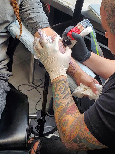 Tattoo Shop «Ink Fink», reviews and photos, 5712 W Waters Ave #6, Tampa, FL 33634, USA