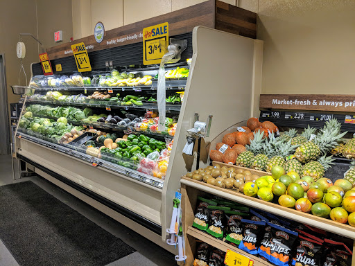 Grocery Store «Food Lion», reviews and photos, 5426 Six Forks Rd, Raleigh, NC 27609, USA