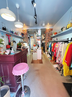YALLÄ Paris 18 - Dépôt-vente / Second-hand store à Paris