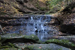 Cascade Gorge Natural Pool image