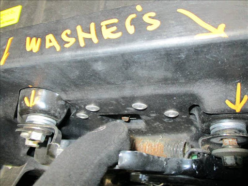 Auto Body Shop «Chariot Collision Center», reviews and photos, 91 Gnarled Hollow Rd # 2, Setauket- East Setauket, NY 11733, USA