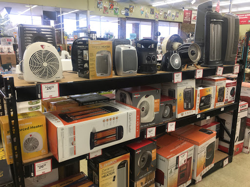 Hardware Store «Great Lakes Ace Hardware», reviews and photos, 3830 E 13 Mile Rd, Warren, MI 48092, USA