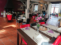Atmosphère du Restaurant français La Ferme Ô Délices à Mazères - n°13
