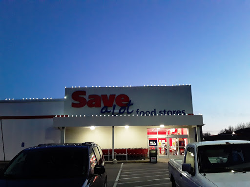 Grocery Store «Save-A-Lot», reviews and photos, 2700 W Osage St, Pacific, MO 63069, USA