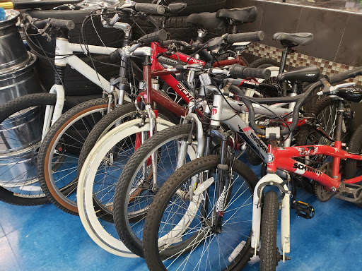 Pawn Shop «Woodbridge Gold & Pawn», reviews and photos, 13572 Jefferson Davis Hwy, Woodbridge, VA 22191, USA