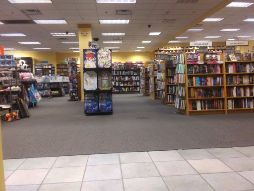 Book Store «Books-A-Million», reviews and photos, 116 Bangor Mall Blvd, Bangor, ME 04401, USA
