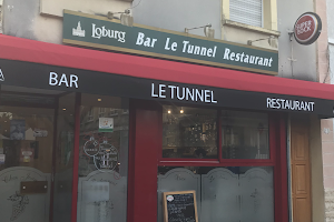 Le Tunnel image