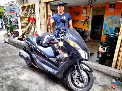 Fatboy's Motorbike Rentals On Nut