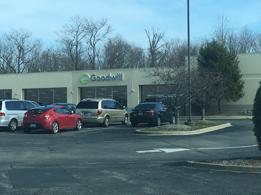 Goodwill Store, 2764 Jefferson Centre Way, Jeffersonville, IN 47130, USA, 