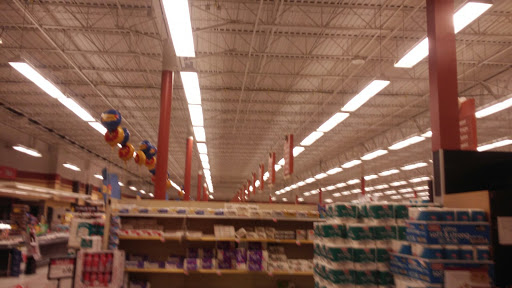 Supermarket «Giant Eagle Supermarket», reviews and photos, 2775 W Market St, Fairlawn, OH 44333, USA