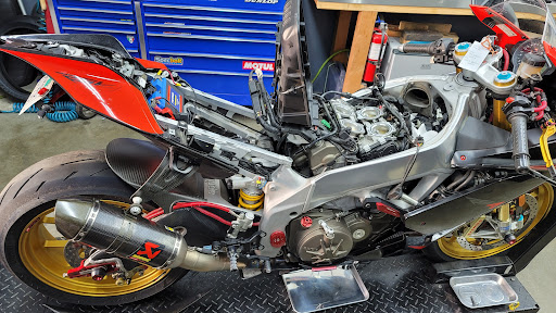 Motorcycle Dealer «Moto Club di Santa Monica», reviews and photos, 2013 Lincoln Blvd, Santa Monica, CA 90405, USA